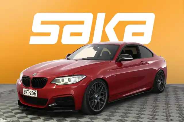 Punainen Coupe, BMW M240i – ZNT-206