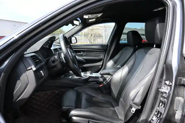 Harmaa Farmari, BMW 330 – ZNT-275