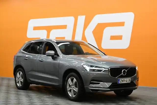 Harmaa Maastoauto, Volvo XC60 – ZNV-418