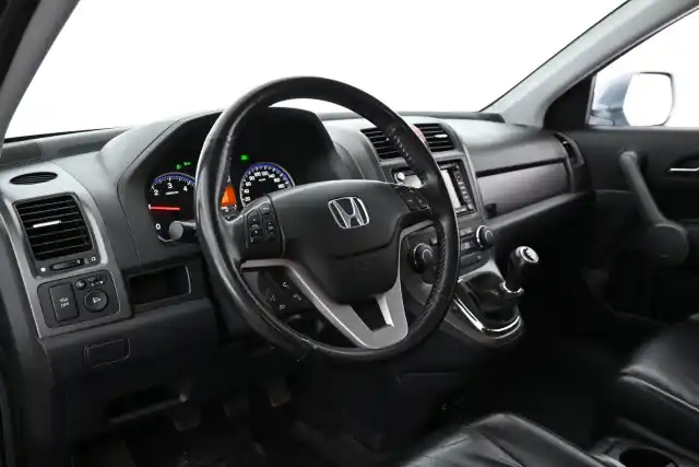 Sininen Maastoauto, Honda CR-V – ZOA-797