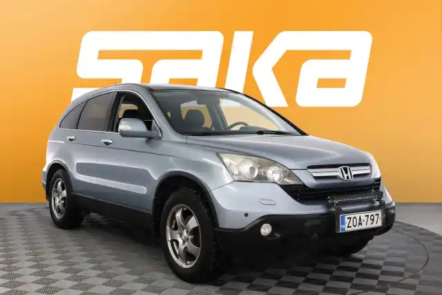 Sininen Maastoauto, Honda CR-V – ZOA-797