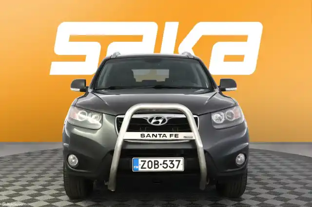 Harmaa Farmari, Hyundai Santa Fe – ZOB-537
