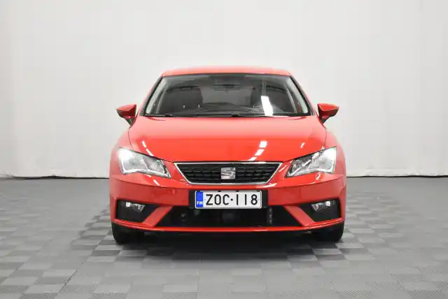 Punainen Viistoperä, Seat Leon – ZOC-118