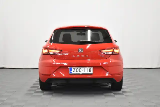 Punainen Viistoperä, Seat Leon – ZOC-118