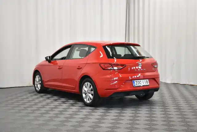 Punainen Viistoperä, Seat Leon – ZOC-118