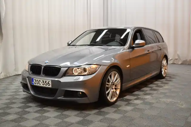 Harmaa Farmari, BMW 335 – ZOC-356