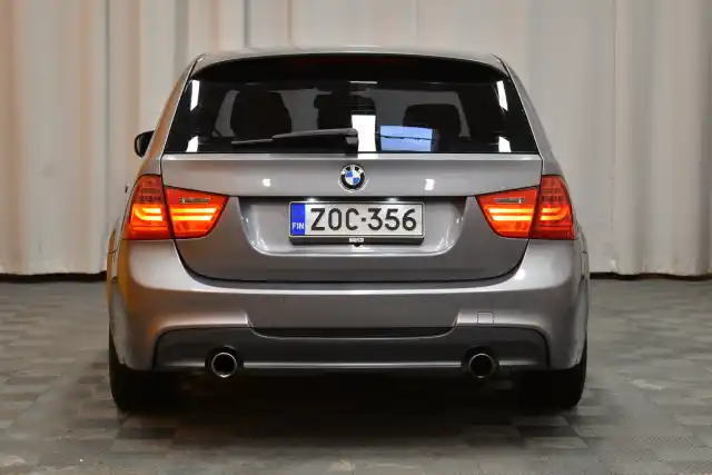 Harmaa Farmari, BMW 335 – ZOC-356