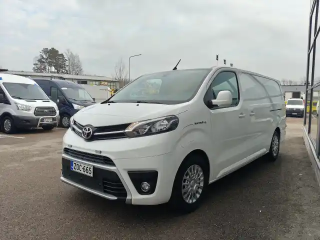 Valkoinen Pakettiauto, Toyota Proace EV – ZOC-665