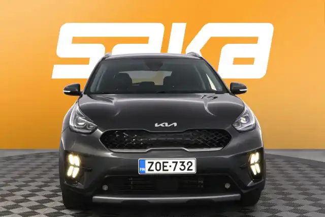 Harmaa Farmari, Kia Niro – ZOE-732