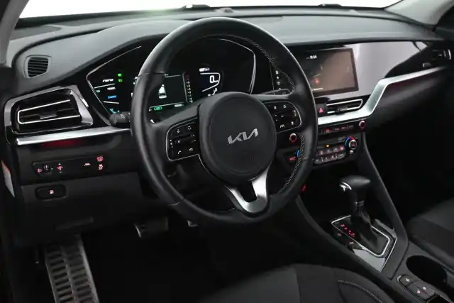 Harmaa Farmari, Kia Niro – ZOE-732