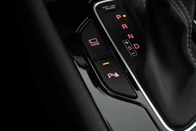 Harmaa Farmari, Kia Niro – ZOE-732