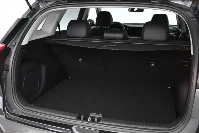 Harmaa Farmari, Kia Niro – ZOE-732