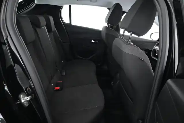 Musta Viistoperä, Peugeot e-208 – ZOJ-387