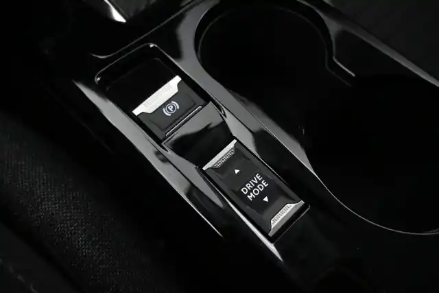 Musta Viistoperä, Peugeot e-208 – ZOJ-387