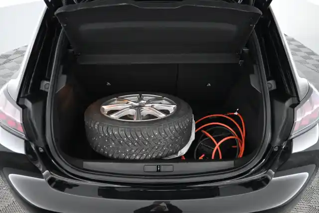 Musta Viistoperä, Peugeot e-208 – ZOJ-387