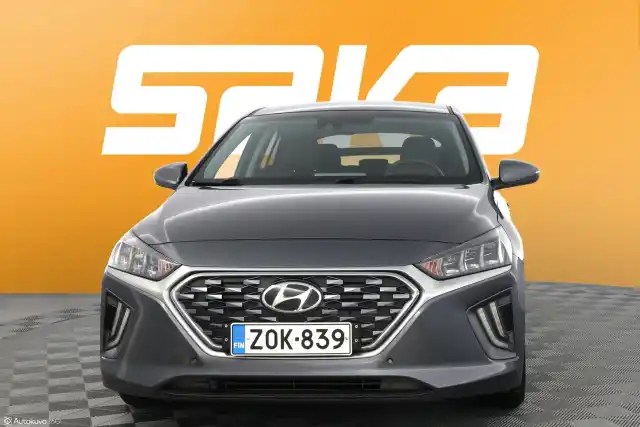 Harmaa Viistoperä, Hyundai IONIQ PLUG-IN – ZOK-839