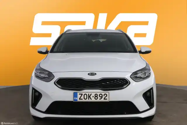 Valkoinen Farmari, Kia Ceed – ZOK-892