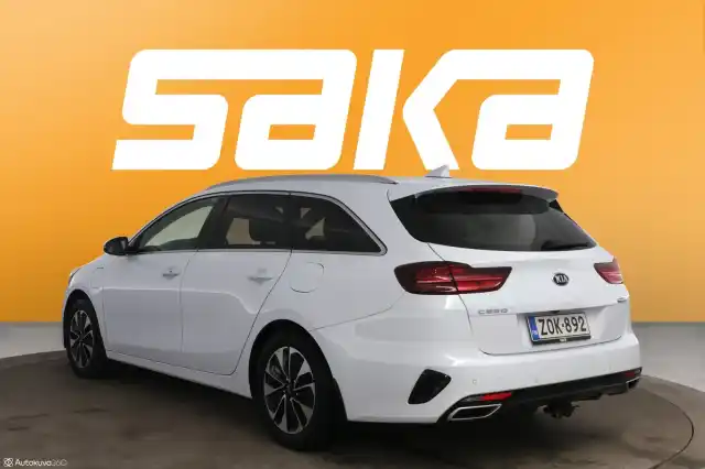 Valkoinen Farmari, Kia Ceed – ZOK-892