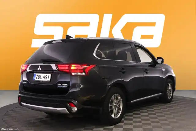 Musta Farmari, Mitsubishi Outlander PHEV – ZOL-491