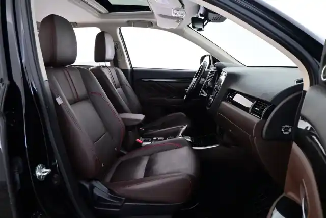 Musta Farmari, Mitsubishi Outlander PHEV – ZOL-491