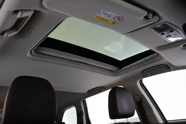 Musta Farmari, Mitsubishi Outlander PHEV – ZOL-491