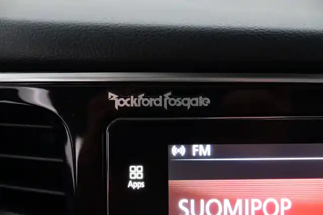 Musta Farmari, Mitsubishi Outlander PHEV – ZOL-491