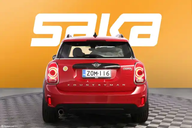 Punainen Maastoauto, Mini Countryman – ZOM-116