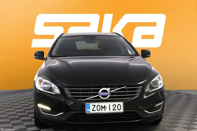 Musta Farmari, Volvo V60 – ZOM-120