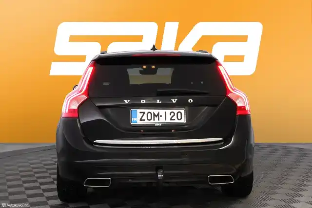 Musta Farmari, Volvo V60 – ZOM-120