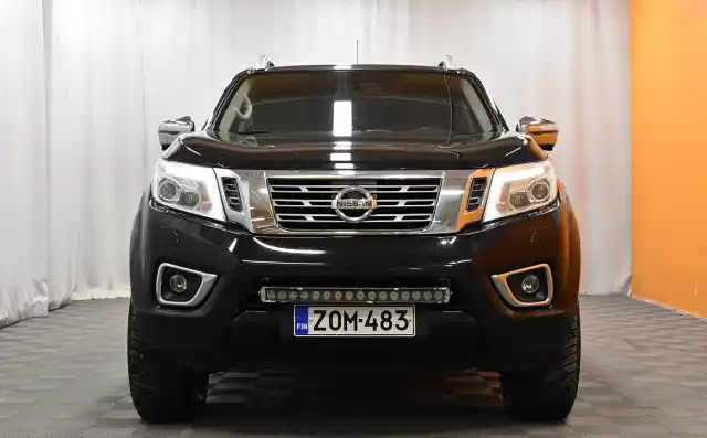  Pakettiauto, Nissan NAVARA – ZOM-483