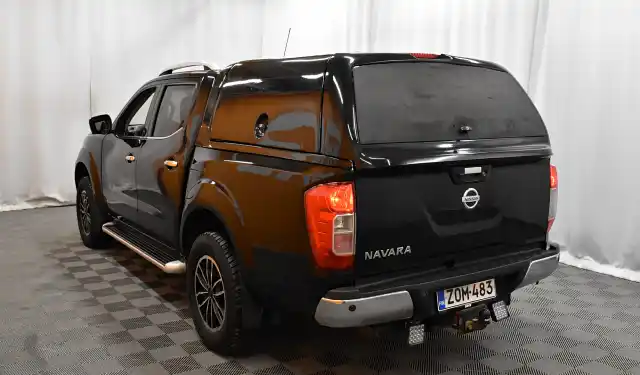  Pakettiauto, Nissan NAVARA – ZOM-483