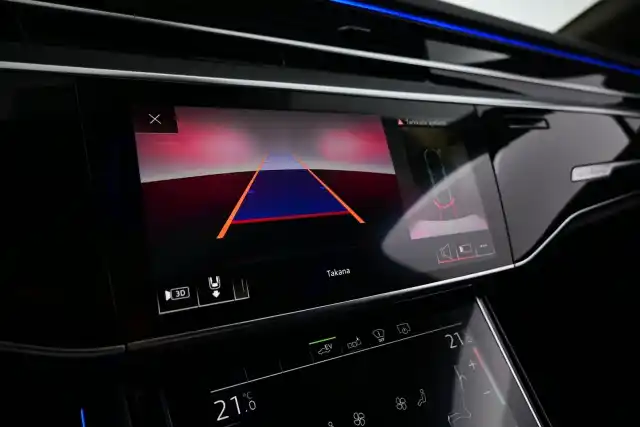 Musta Sedan, Audi A8 – ZOO-219
