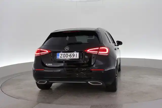 Musta Viistoperä, Mercedes-Benz A – ZOO-691