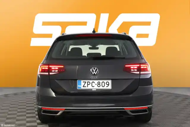 Harmaa Farmari, Volkswagen Passat – ZPC-809