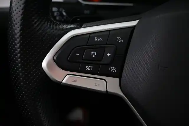 Harmaa Farmari, Volkswagen Passat – ZPC-809
