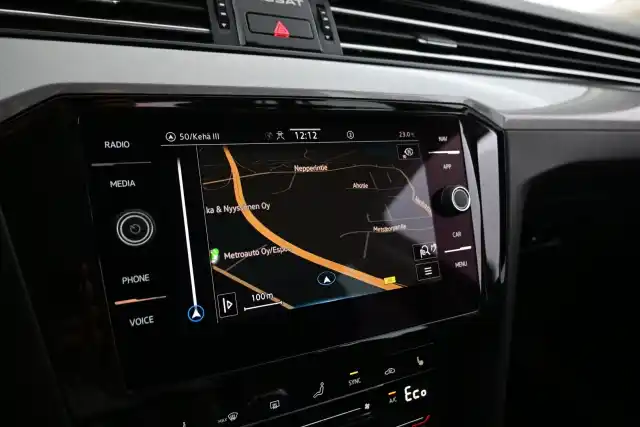 Harmaa Farmari, Volkswagen Passat – ZPC-809