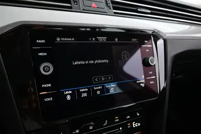 Harmaa Farmari, Volkswagen Passat – ZPC-809