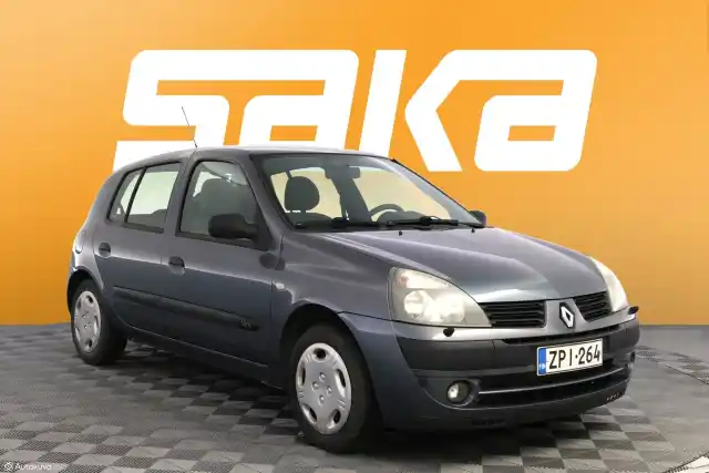 Sininen Viistoperä, Renault Clio – ZPI-264