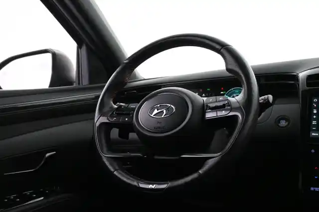Musta Maastoauto, Hyundai Tucson – ZPO-503