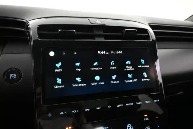 Musta Maastoauto, Hyundai Tucson – ZPO-503