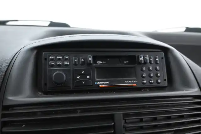 Sininen Viistoperä, Fiat Punto – ZUG-168